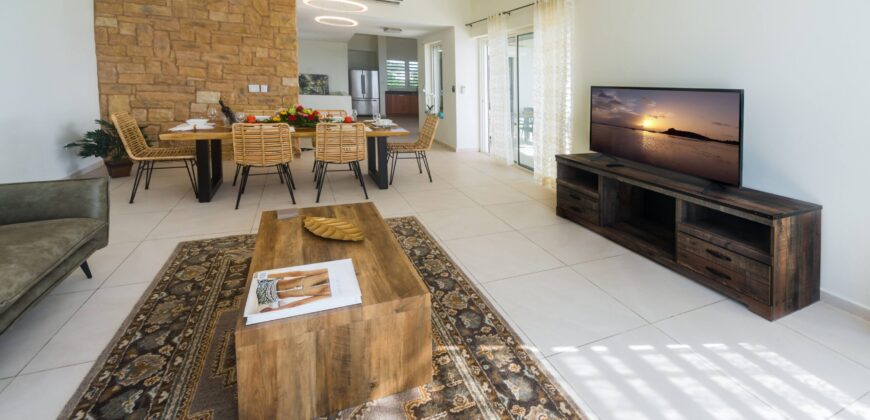 Private Vacation Villa for Rent in Little Bay