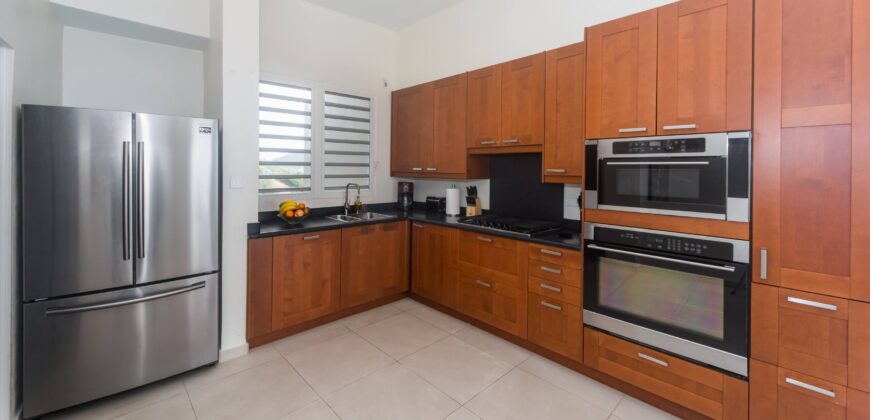 Private Vacation Villa for Rent in Little Bay