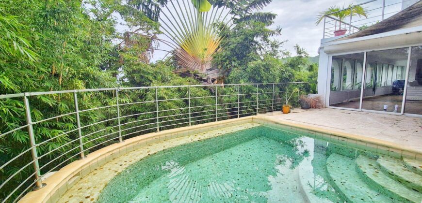 Spacious 3 Bedroom Residence with Pool in Simpson Bay