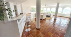Spacious 3 Bedroom Residence with Pool in Simpson Bay