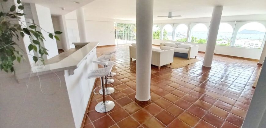 Spacious 3 Bedroom Residence with Pool in Simpson Bay