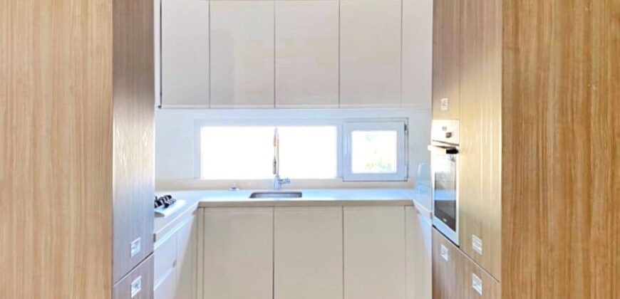Modern 1-Bedroom Residence in the Heart of Cole Bay