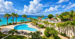 Rainbow Beach Club – Modern Coastal Living in Cupecoy