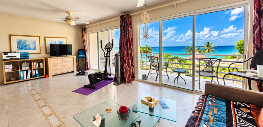 Rainbow Beach Club – Modern Coastal Living in Cupecoy