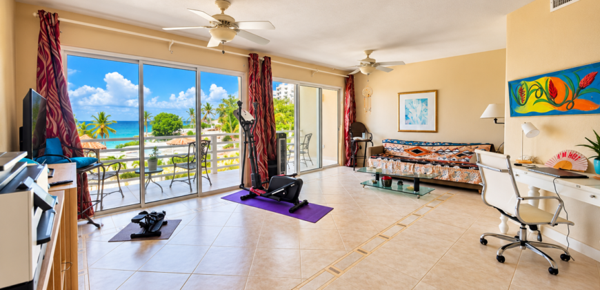 Rainbow Beach Club – Modern Coastal Living in Cupecoy