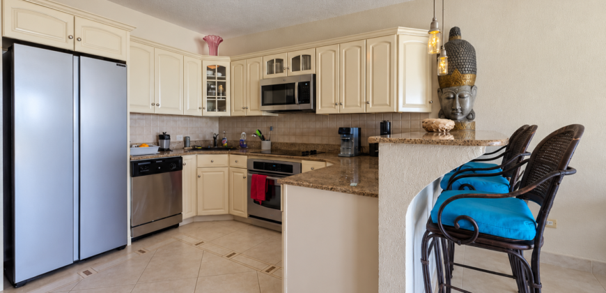 Rainbow Beach Club – Modern Coastal Living in Cupecoy